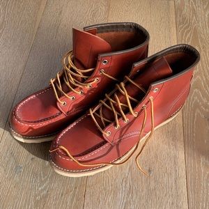 Red wing Boots